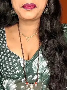 Snapshot of Rachu_love chatting on 12, 6, 2026 Rachu love online show from 12, 6, 2026