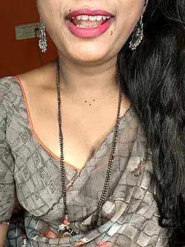 Snapshot of Rachu_love chatting on 6, 7, 2026 Rachu love online show from 6, 7, 2026