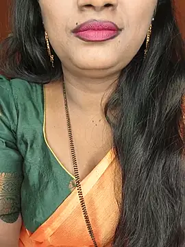 Snapshot of Rachu_love chatting on 24, 7, 2026 Rachu love online show from 24, 7, 2026