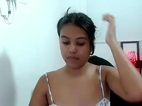 Snapshot of Shawnycarson chatting on 12, 6, 2026 Shawnycarson online show from 12, 6, 2026