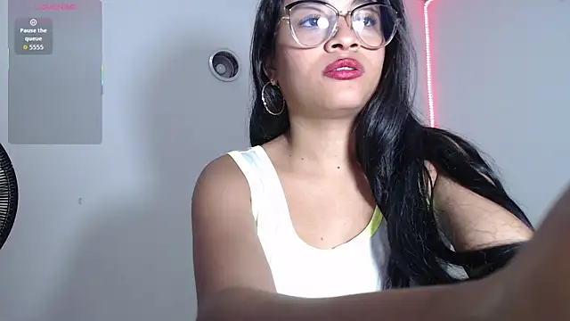 DAFNNEE HOT online show from 19, 12, 2025