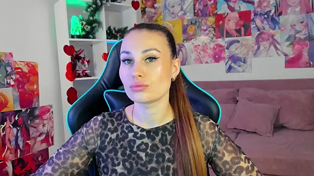 NoraFoxes online show from 17, 12, 2025