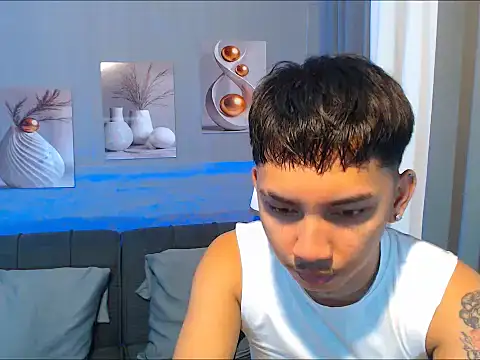 dylan hardfucker online show from 12, 3, 2026