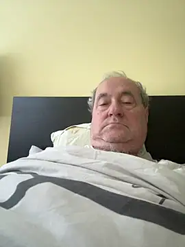 Snapshot of csikar chatting on 19, 6, 2026 csikar online show from 19, 6, 2026