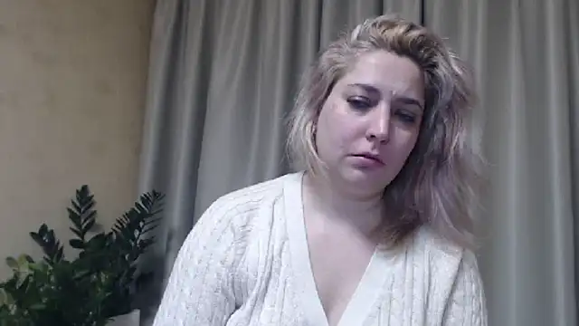 sweetpussy13 online show from 1, 2, 2025