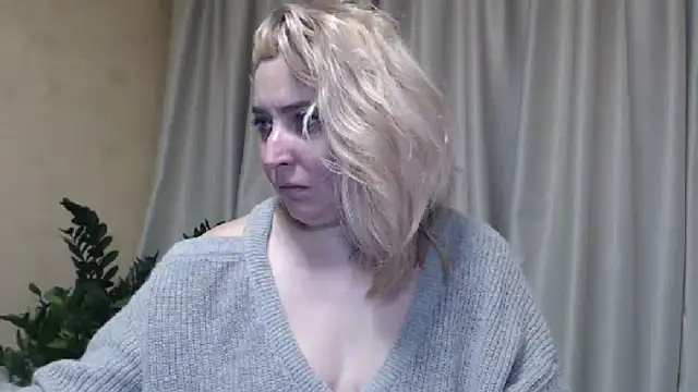 sweetpussy13 online show from 25, 2, 2025