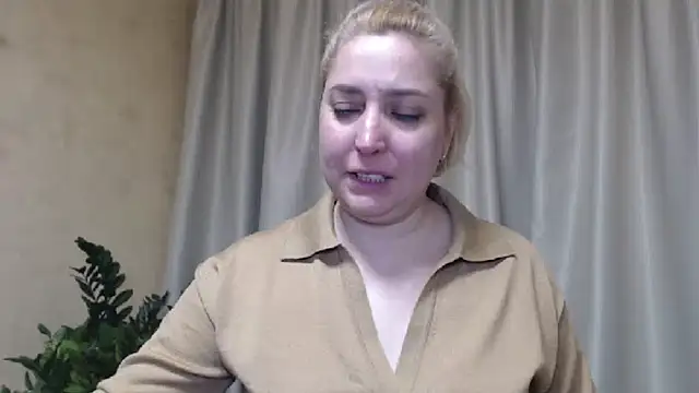 sweetpussy13 online show from 15, 3, 2025