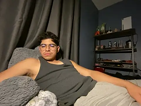 Snapshot of Playboy-Ever chatting on 9, 4, 2026 Playboy-Ever online show from 9, 4, 2026