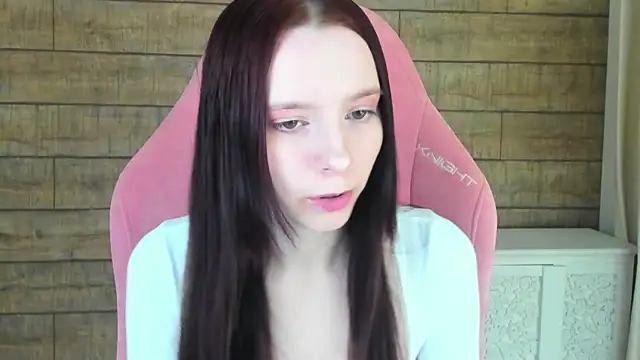 Snapshot of ArinaKubrick chatting on 1, 7, 2026 ArinaKubrick online show from 1, 7, 2026