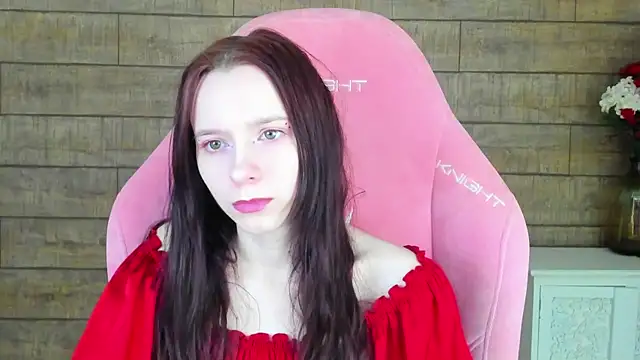 Snapshot of ArinaKubrick chatting on 3, 7, 2026 ArinaKubrick online show from 3, 7, 2026