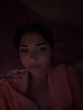 Snapshot of SilkyMira chatting on 12, 5, 2026 SilkyMira online show from 12, 5, 2026