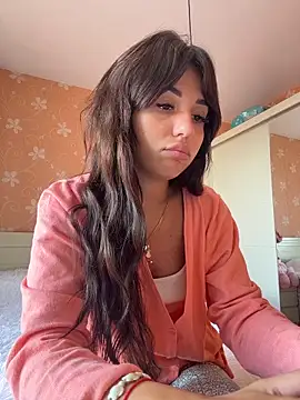 Snapshot of SilkyMira chatting on 20, 5, 2026 SilkyMira online show from 20, 5, 2026
