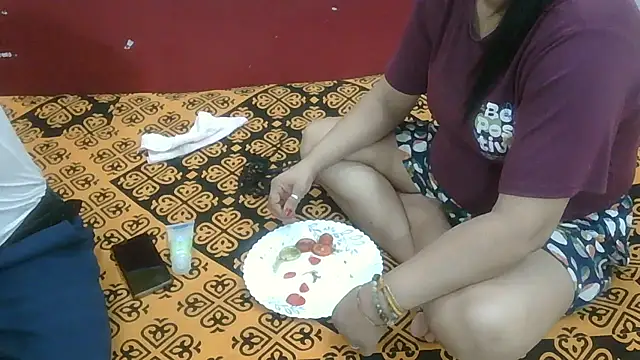 Lovelycouple25 online show from 21, 6, 2026
