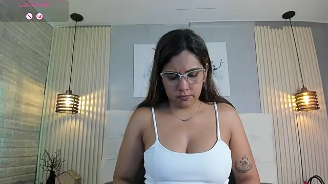 scarletbaker   online show from 9, 1, 2026