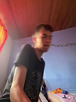 Juan Gomezz26 online show from 8, 4, 2026