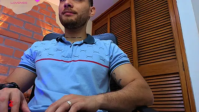 Snapshot of King_meruem chatting on 18, 12, 2025 King meruem online show from 18, 12, 2025