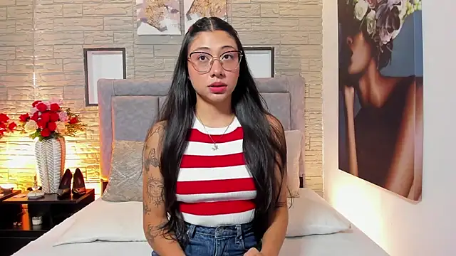 LanaRouse online show from 4, 2, 2026