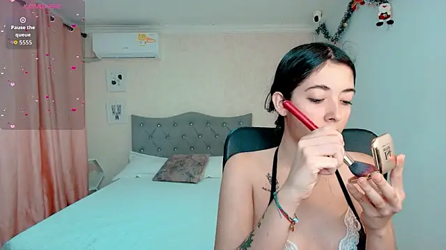 emmalove doll online show from 15, 1, 2026