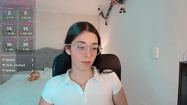 Snapshot of emmalove_doll chatting on 13, 2, 2026 emmalove doll online show from 13, 2, 2026