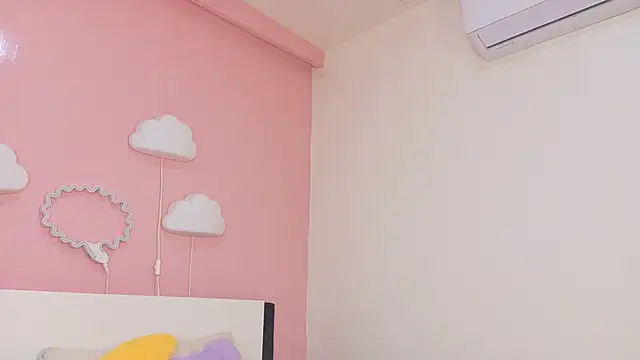 Snapshot of Miia_Anderson chatting on 10, 4, 2026 Miia Anderson online show from 10, 4, 2026