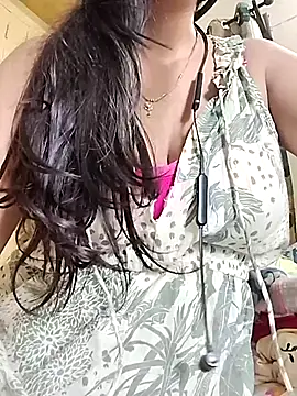 Snapshot of Queen_089 chatting on 12, 6, 2026 Queen 089 online show from 12, 6, 2026
