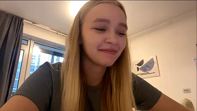 Snapshot of Leifuture chatting on 25, 4, 2026 Leifuture online show from 25, 4, 2026