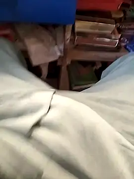 Snapshot of mohit08desi chatting on 18, 12, 2025 mohit08desi online show from 18, 12, 2025