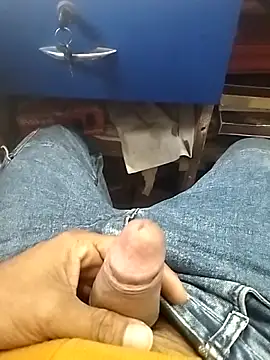 Snapshot of mohit08desi chatting on 20, 12, 2025 mohit08desi online show from 20, 12, 2025