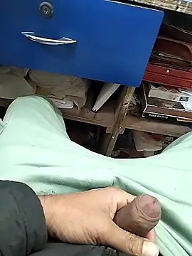 Snapshot of mohit08desi chatting on 10, 1, 2026 mohit08desi online show from 10, 1, 2026