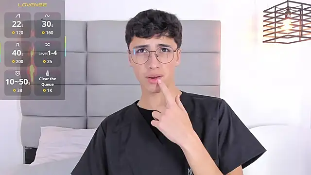 JoshClaarktt online show from 5, 2, 2026