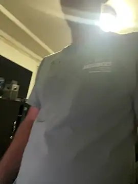 Elmonojojoi98 online show from 7, 2, 2026