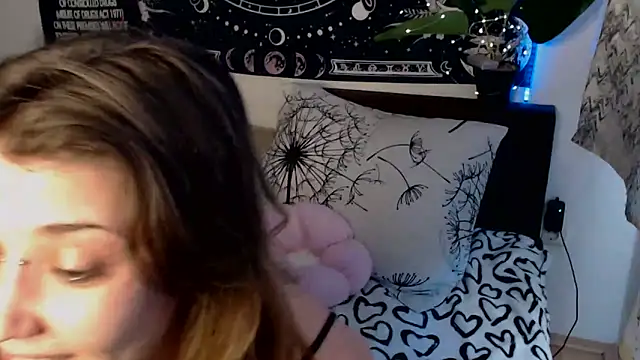 Snapshot of AlienforTwenty chatting on 1, 3, 2026 AlienforTwenty online show from 1, 3, 2026