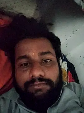 EnlightenedAlley51 online show from 13, 1, 2026