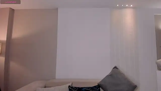 ValeriaRossi  online show from 17, 2, 2026