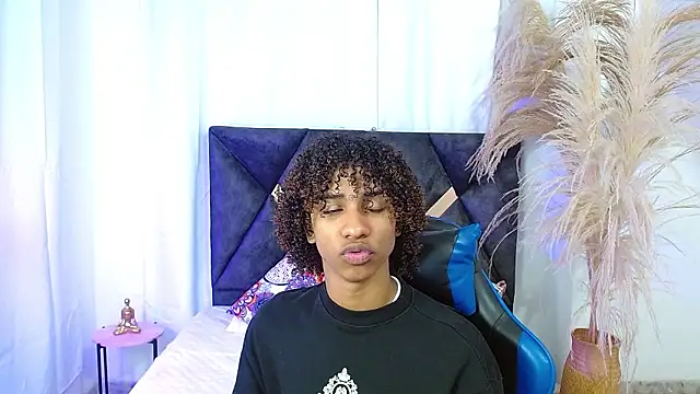 angelll18  online show from 8, 1, 2026