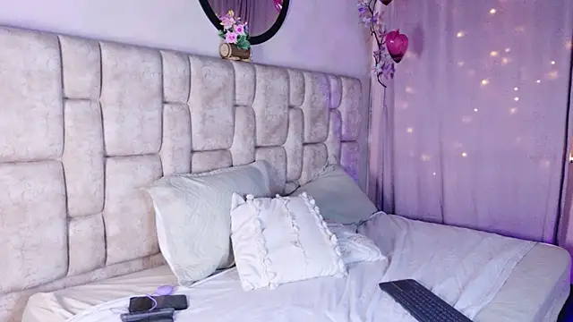 NanyMatrioska online show from 22, 5, 2026