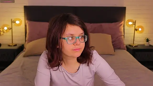 Ariell Mini online show from 15, 4, 2026