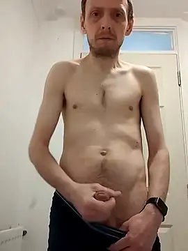 Snapshot of CrookedBunk3527 chatting on 2, 4, 2026 CrookedBunk3527 online show from 2, 4, 2026