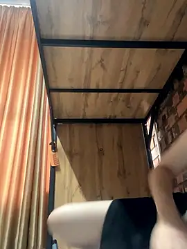 Sarah2127 online show from 11, 1, 2026