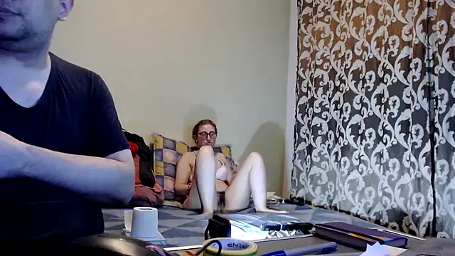 yunis32 online show from 20, 3, 2025