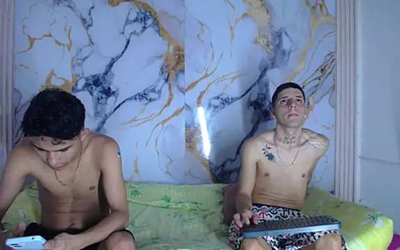 Snapshot of Damian_and_theo chatting on 13, 2, 2026 Damian and theo online show from 13, 2, 2026