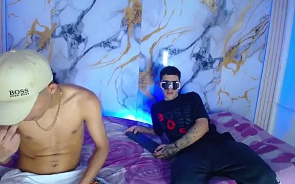 Snapshot of Damian_and_theo chatting on 26, 2, 2026 Damian and theo online show from 26, 2, 2026