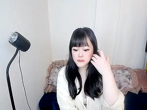 Snapshot of 605kkv chatting on 25, 2, 2026 605kkv online show from 25, 2, 2026