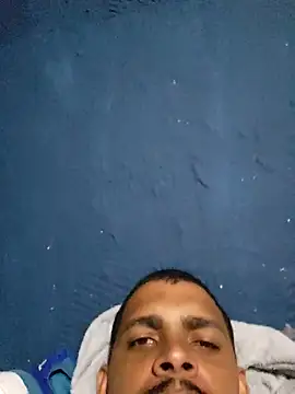 marreta240675 online show from 10, 4, 2026