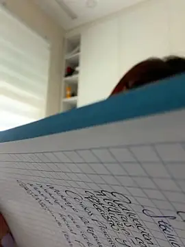 Snapshot of lara_beker chatting on 25, 4, 2026 lara beker online show from 25, 4, 2026