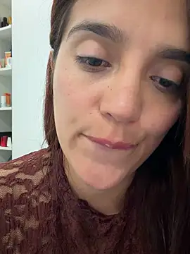Snapshot of lara_beker chatting on 30, 4, 2026 lara beker online show from 30, 4, 2026