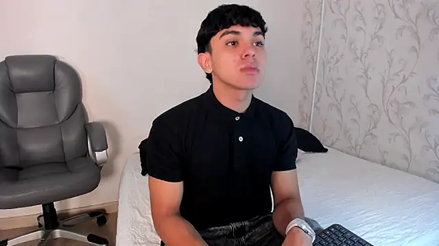  TaylorBlack online show from 25, 2, 2026