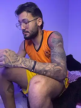 Snapshot of thedragonboyxxx chatting on 14, 1, 2026 thedragonboyxxx online show from 14, 1, 2026