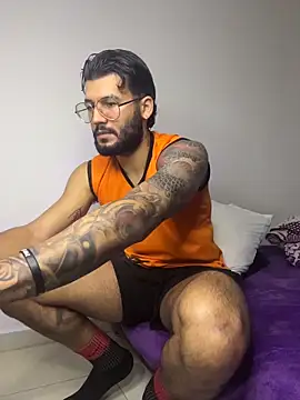 Snapshot of thedragonboyxxx chatting on 8, 2, 2026 thedragonboyxxx online show from 8, 2, 2026