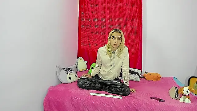 Snapshot of Elis-Darling chatting on 13, 1, 2026 Elis-Darling online show from 13, 1, 2026